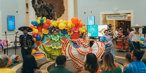 Peque\u00f1os Gigantes | Little Giants Talent Show