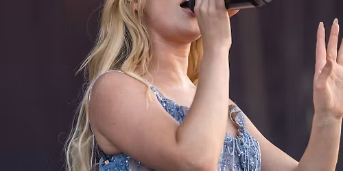 Zara Larsson at Greek Theatre - Los Angeles