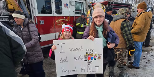 Solidari-kitty at The Newport Theater