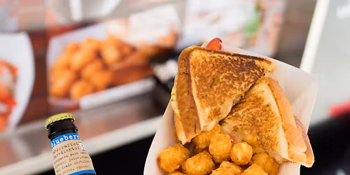 Cousins Maine Lobster at Westlake Ace Hardware (LENEXA, KS)