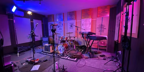 All-Ages Jam Night (9p-12a 21+)