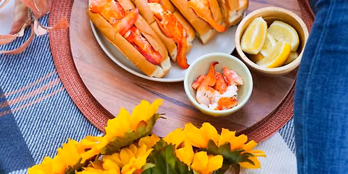Cousins Maine Lobster at Wildwood Boutique (RAYMORE, MO)
