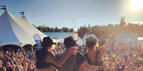 Kristy Lee + Hussy Hicks