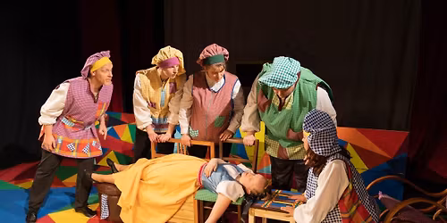 Poh\u00e1dka o sedmi trpasl\u00edc\u00edch a Sn\u011bhurce