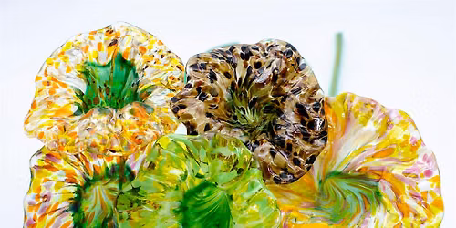 Pull solid-formed flowers with deeper colors as Fall approaches.