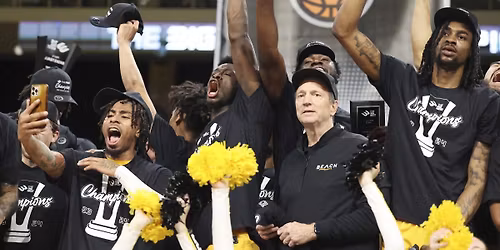 Long Beach State Beach at UC Davis Aggies Womens Basketball at University Credit Union Center