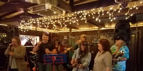 Chicken\u2019s New Years Day Open Jam