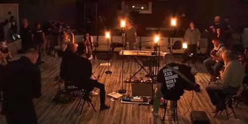 LIVING ROOM WORSHIP 