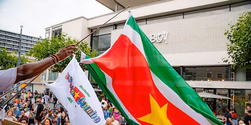 SurinamCombo tap a pasi \ud83c\udf34. 