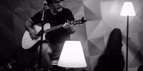 DAVID UHER | koncert na terase