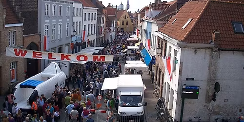 BRADERIE IN DE LANGESTRAAT!!!