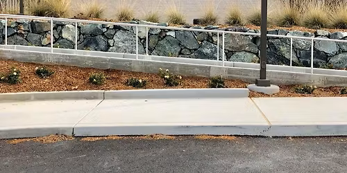 USED BOOK SALE @ the Auburn Library 