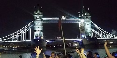 New Year's Eve Fireworks on the Thames 2025\/2026