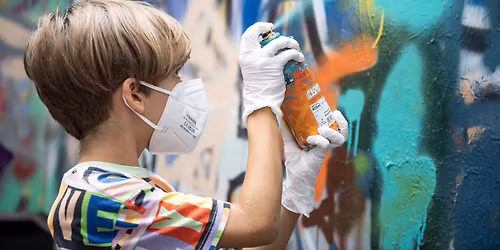 Workshop \u201cMix it. Shake it. Spray it.\u201d \u2013 Science meets Urban Art