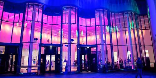 WEDNESDAY_LATE_ART \u2013 Speedf\u00fchrungen, DJ & Drinks