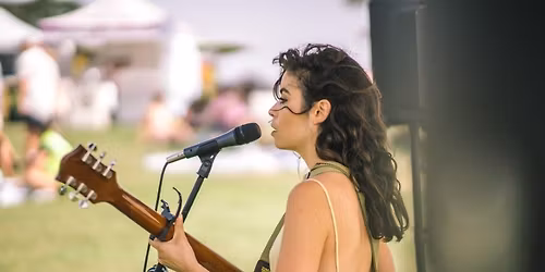 Sunday's at Reubs w\/ SOFI