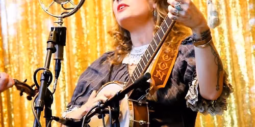 Meredith Moon \u2022 Homebrew Remedy au Quai des Brumes