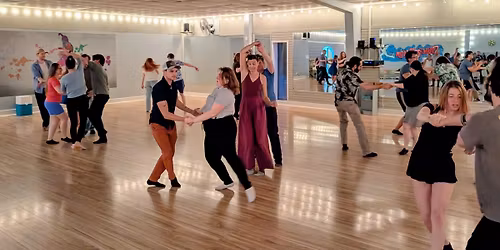 MWM Co-Creative Partner Dancing Basics Class