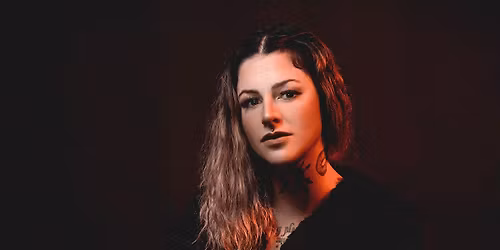 Karise Eden @ Moonshiners