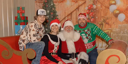 Santa Claus is coming to Town! 