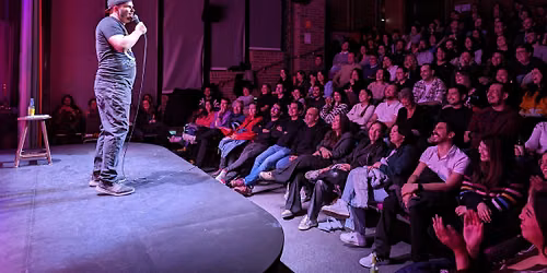 M\u00fanich en Espa\u00f1ol | Show #20 - Comedia Stand-up en Espa\u00f1ol en Lucky Punch