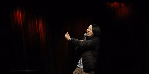 Stuttgart en Espa\u00f1ol #13 - Show de comedia stand-up | con Emi Vada