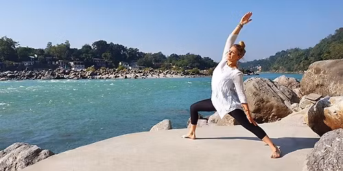 DETOX FLOW & GLOW - A Seasonal Yoga Workshop to Lift, Reset & Renew with Jen | Sun 28th Dec 2025