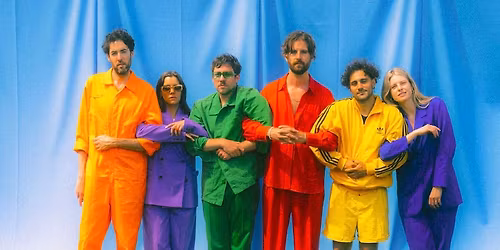 Bon Jour \u00b7 Neue Zukunft \u00b7 Berlin