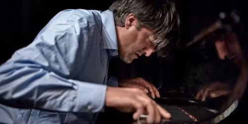 New Year Lunchtime Jazz: LEON GREENING