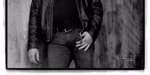 Country Aften med DJ Torbj\u00f8rn Mj\u00f8s Pinseaften 23 Mai p\u00e5 B\u00f8v\u00e5gen \u00d8l og Vinstue
