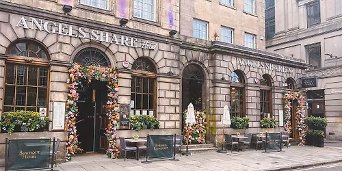 Saturday Live Music!