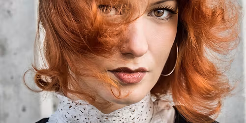 Anastas\u00eda sjunger Alf Robertson - Teaterladan