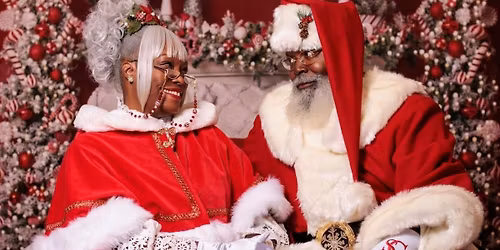 \ud83c\udf84\u2728 Get ready to sleigh the holiday vibes with Santa at Bubba's 33 in Killeen, TX! \ud83c\udf85\ud83d\udcf8