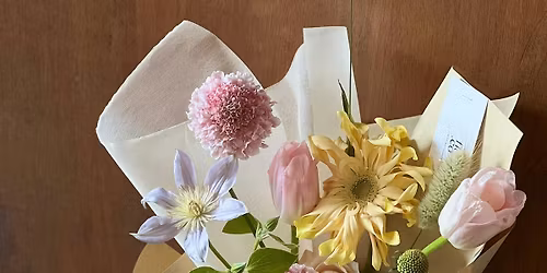 Blooms, Bites, & Mini Portraits