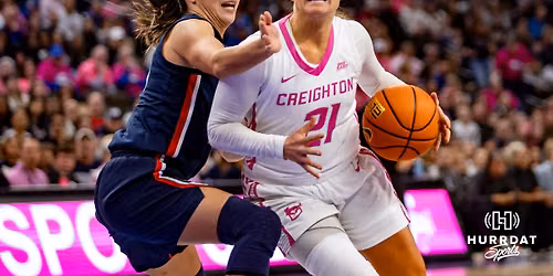 UConn Huskies at Creighton Bluejays Womens Volleyball at DJ Sokol Arena