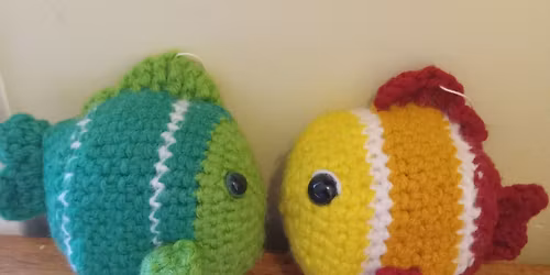 Making Things With Strings (crochet & knitting) 