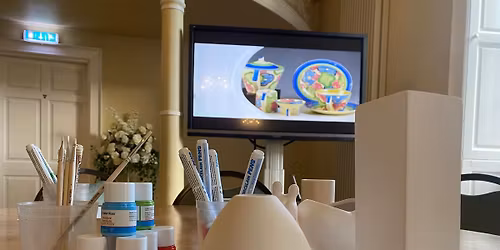 Ceramic Painting: Clarice Cliff