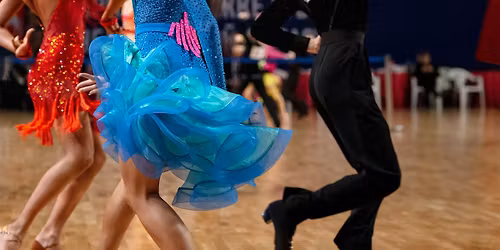 Diamond Dance Mini-Match Holiday Starball