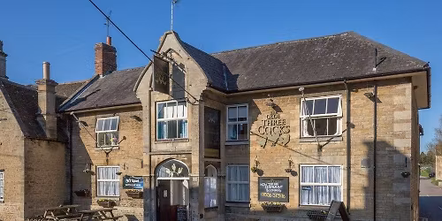 Sunday Walk from the Olde Three Cocks, Brigstock