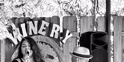 Tumblweed Sunrise @ Cross Timbers Winery (Grapevine)