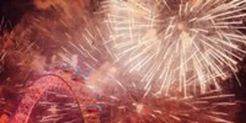 Pukka Up - London NYE Boat Party with Fireworks View