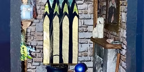 Miniature Mingle Monday