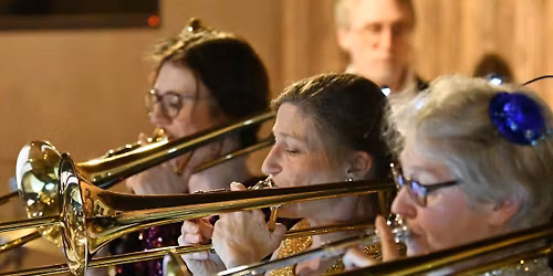 Bara Damer & Co bjuder upp till storbandsdans!