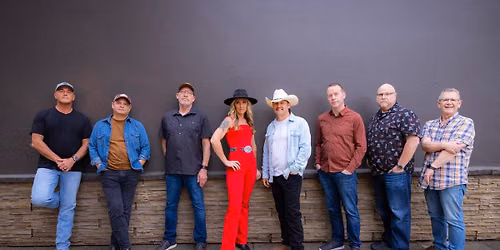 Slicker Band at Hillsboro Tuesday Market — Washington County Courthouse (Oregon)