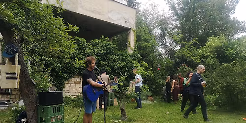 Jakub Cermaque v zahrad\u011b na O\u0159echovce