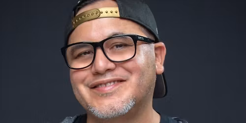 Los T\u00edos Comedy Tour headlined by Flo Hernandez