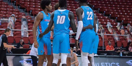 Parking UNLV Rebels at New Mexico Lobos Womens Basketball