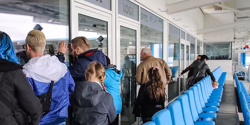 Entry permitted! Stadium tour guided in english.