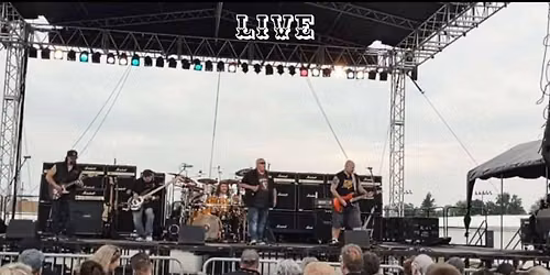 Steelhorse returns to Stockman's Tiki bar !