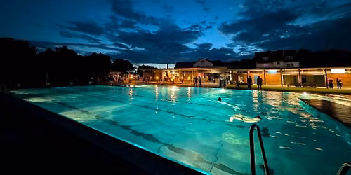 Nachtschwimmen